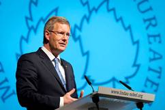 Treffen der Nobelpreistrger der Wirtschaftswissenschaften in Lindau - Bundesprsident Christian Wulff bei seiner Rede